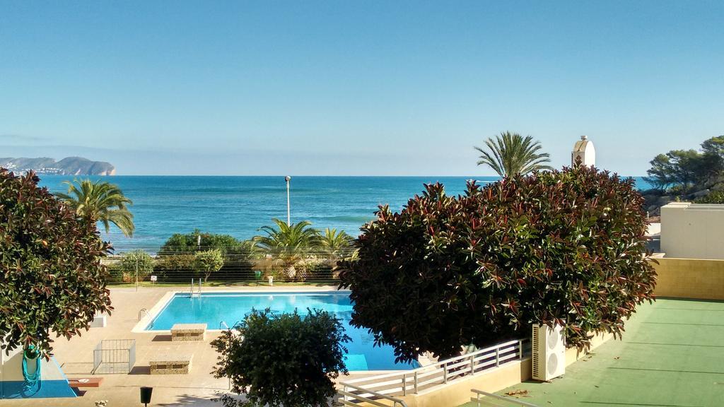 شقة Sea Front Voramar Fibra Wifi كاليبي الغرفة الصورة